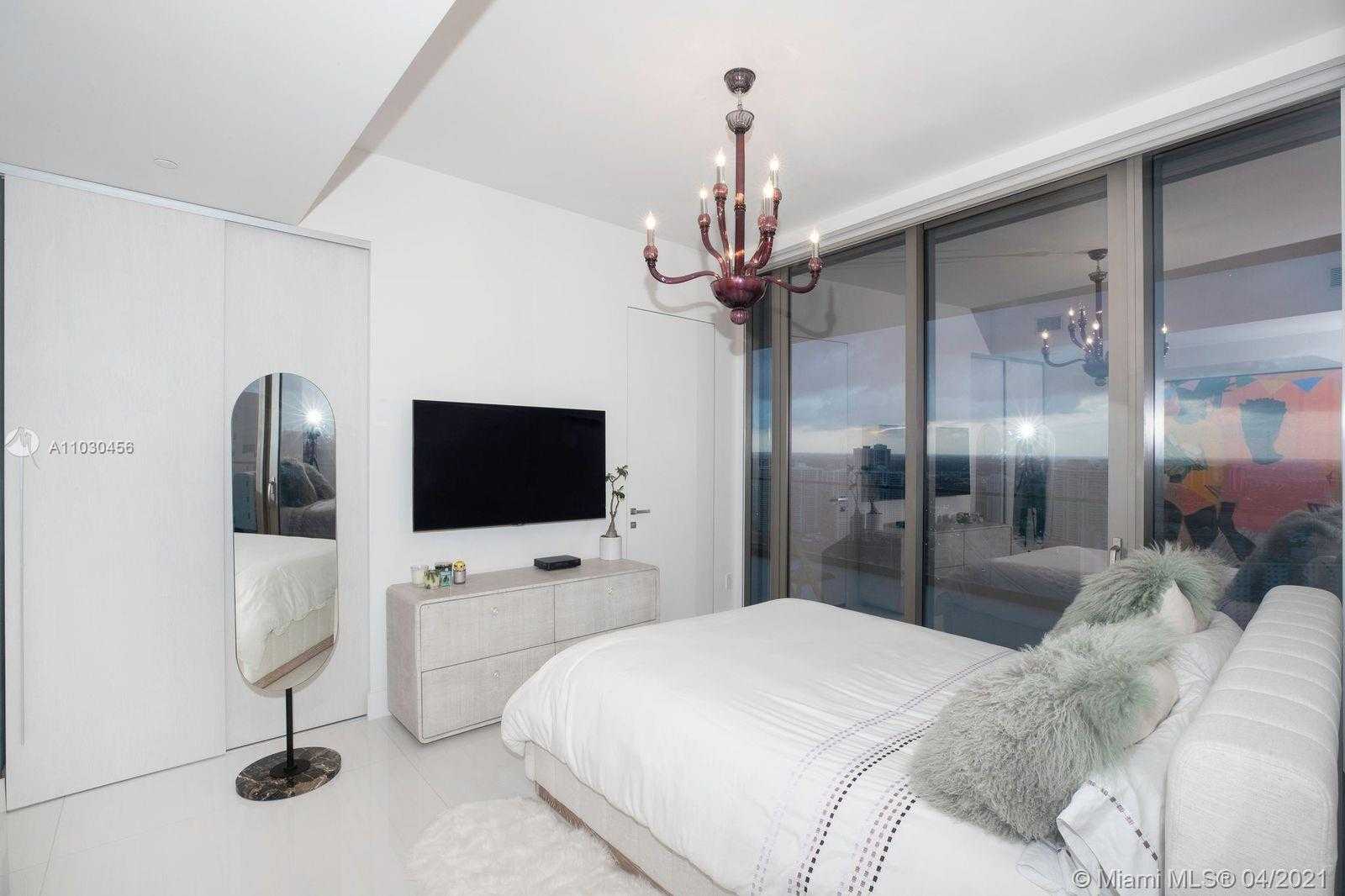 Small Image of 18975 COLLINS AVE #3100, Sunny Isles Beach Number 5