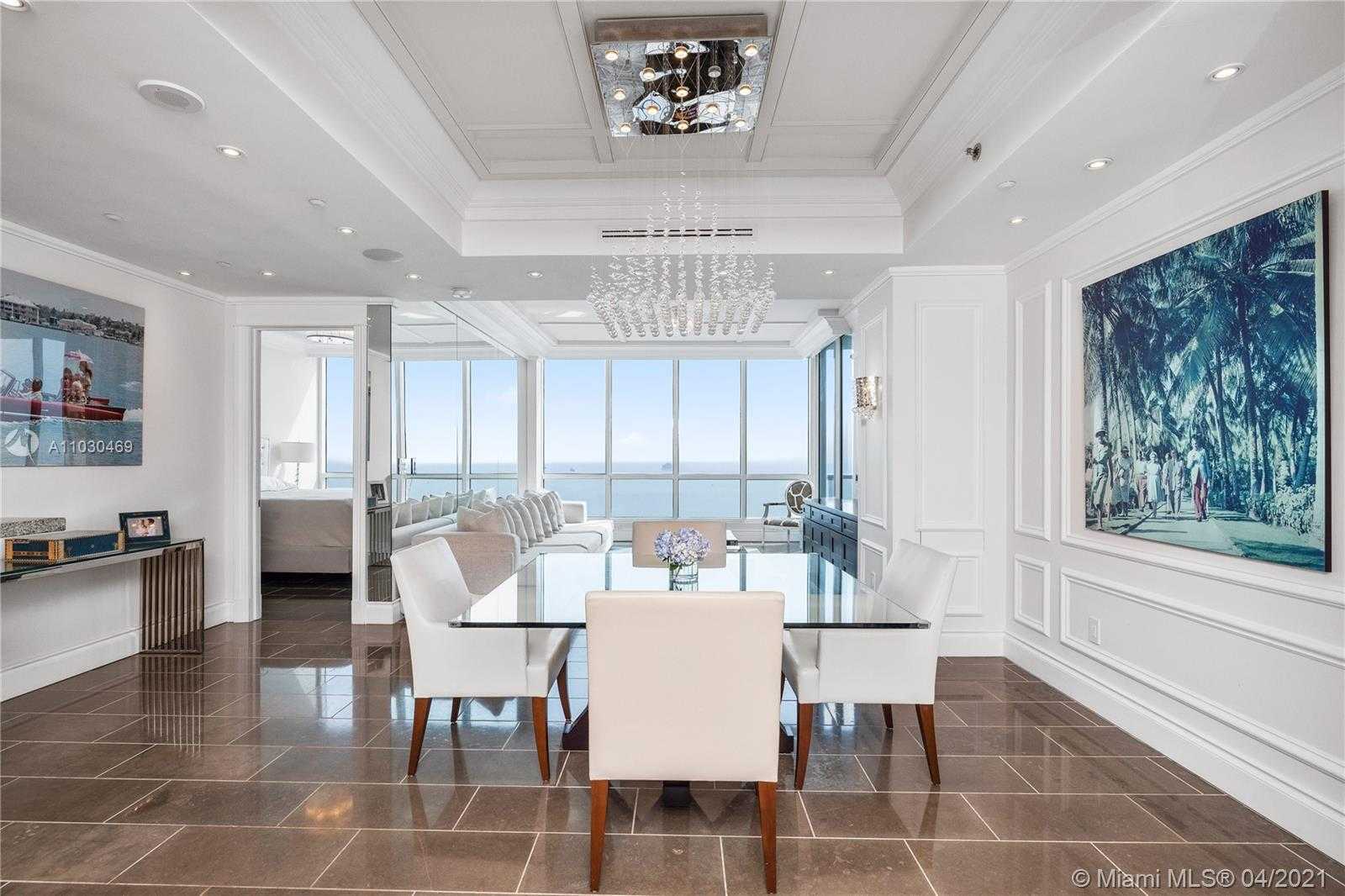 Small Image of 100 South Pointe Dr, Miami Beach, FL 33139, USA Number 2