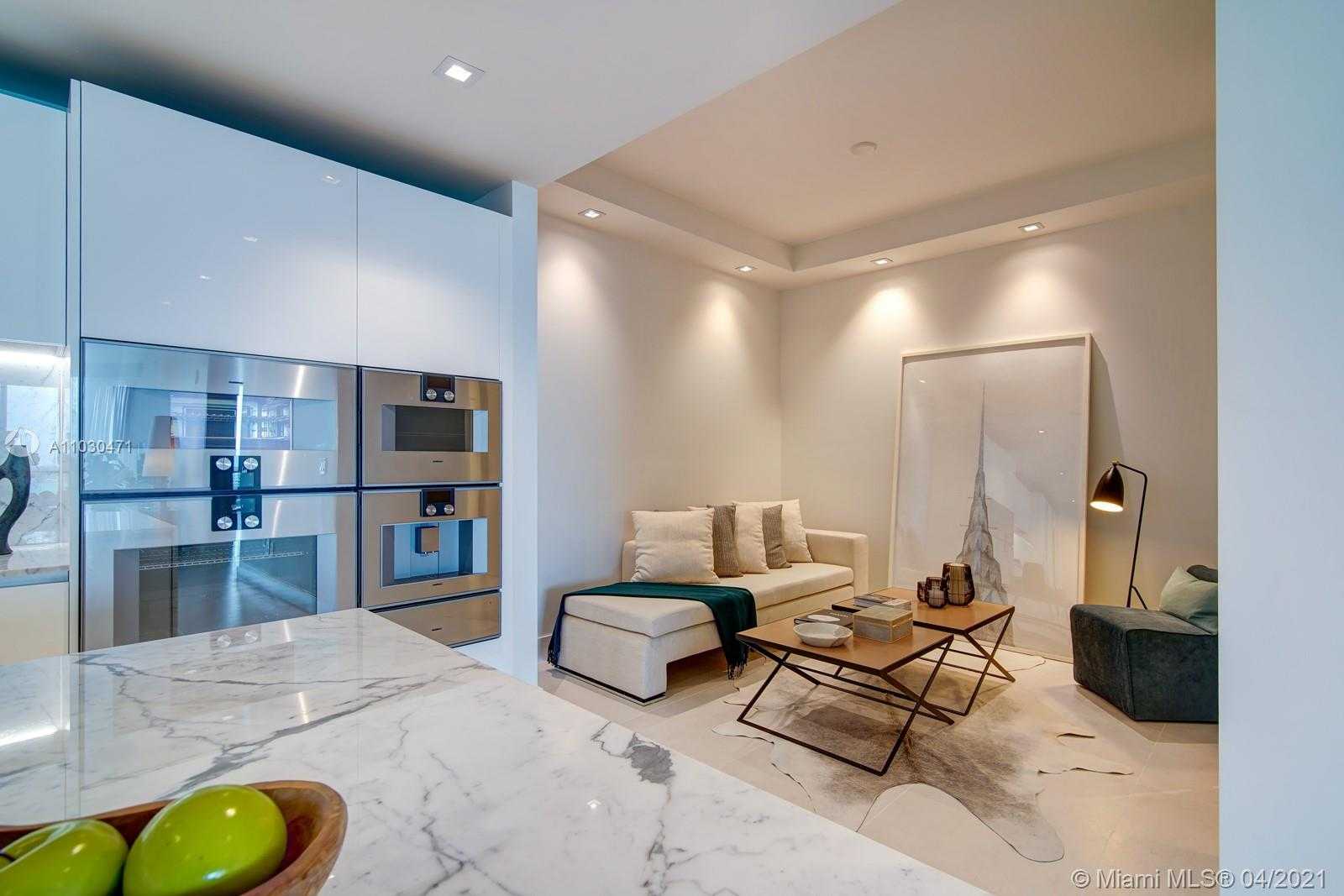 Small Image of 10201 COLLINS AVE #2507, Bal Harbour Number 12