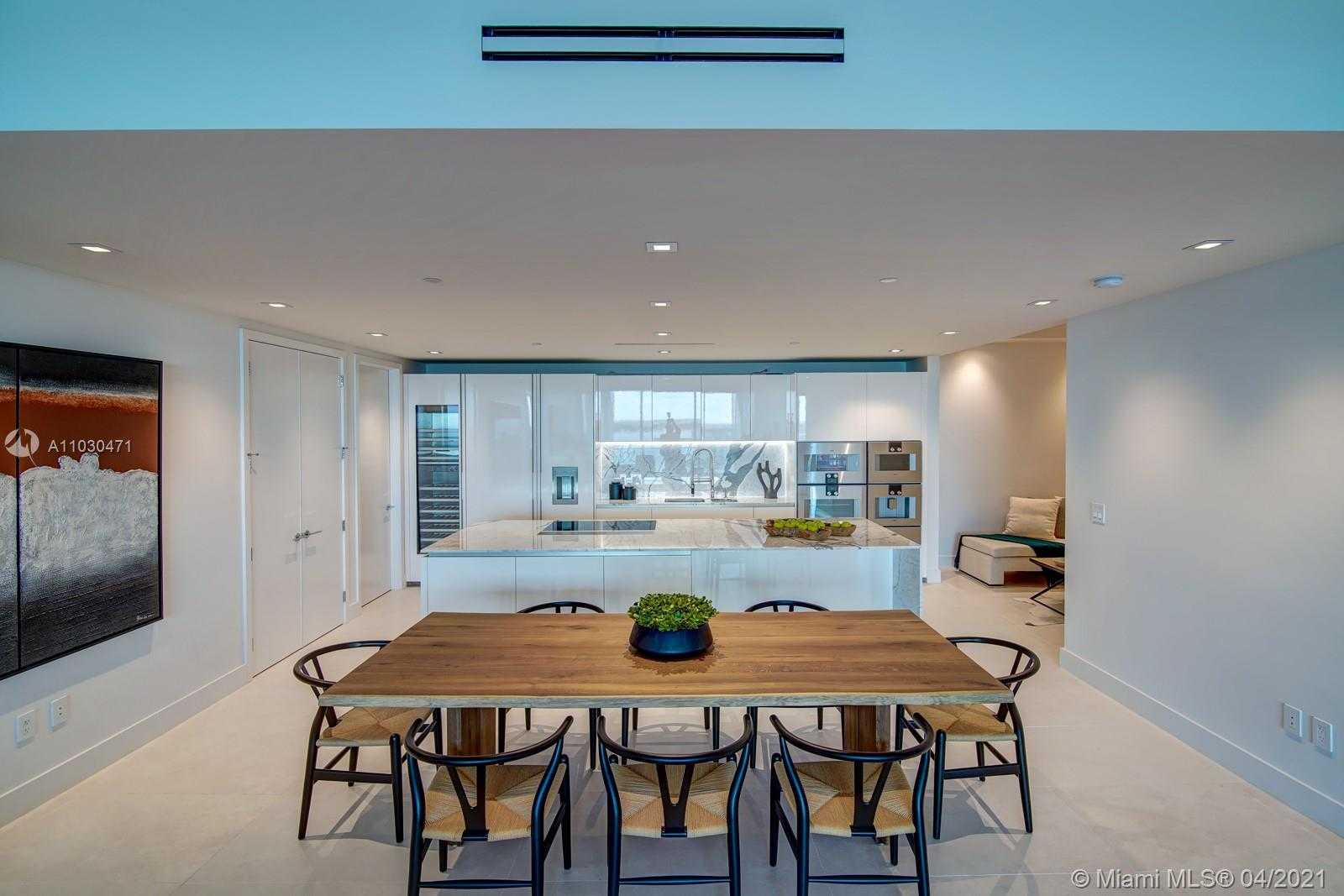 Small Image of 10201 COLLINS AVE #2507, Bal Harbour Number 6