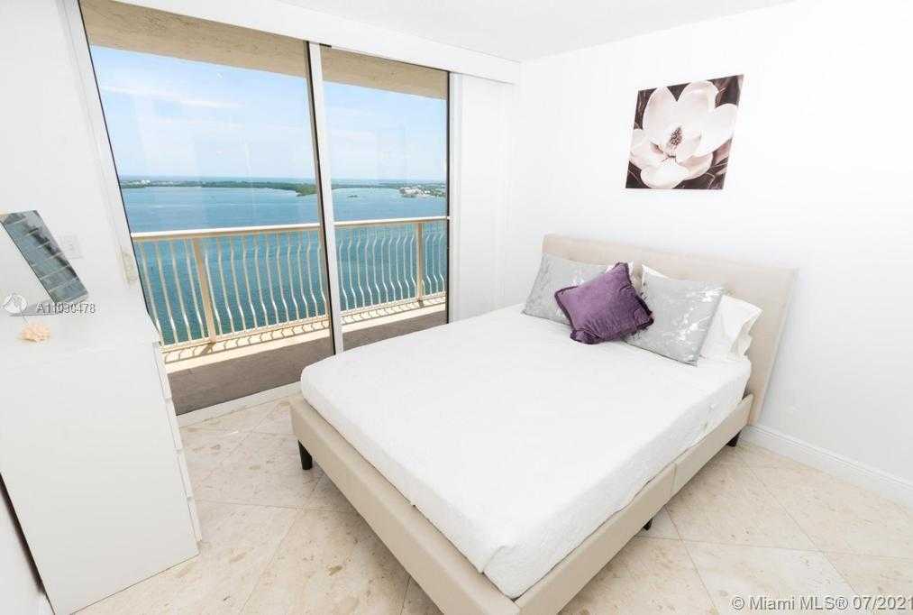 Small Image of 1200 BRICKELL BAY DR #3302, Miami Number 28