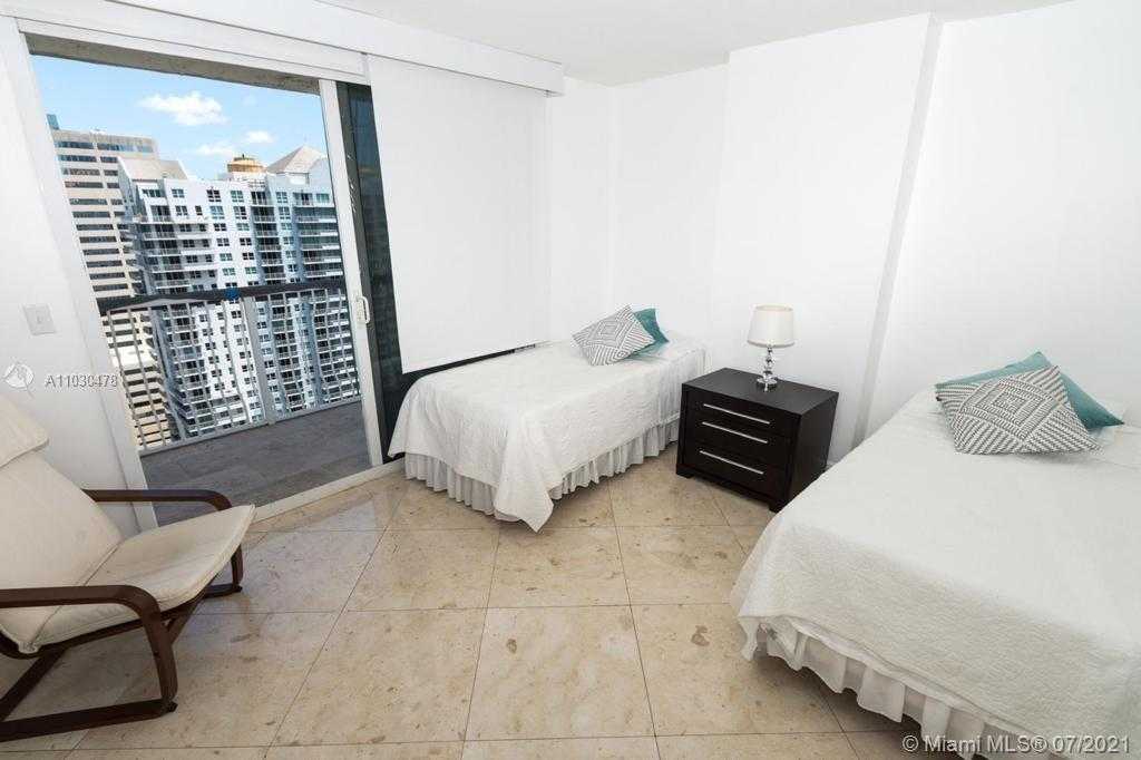 Small Image of 1200 BRICKELL BAY DR #3302, Miami Number 30