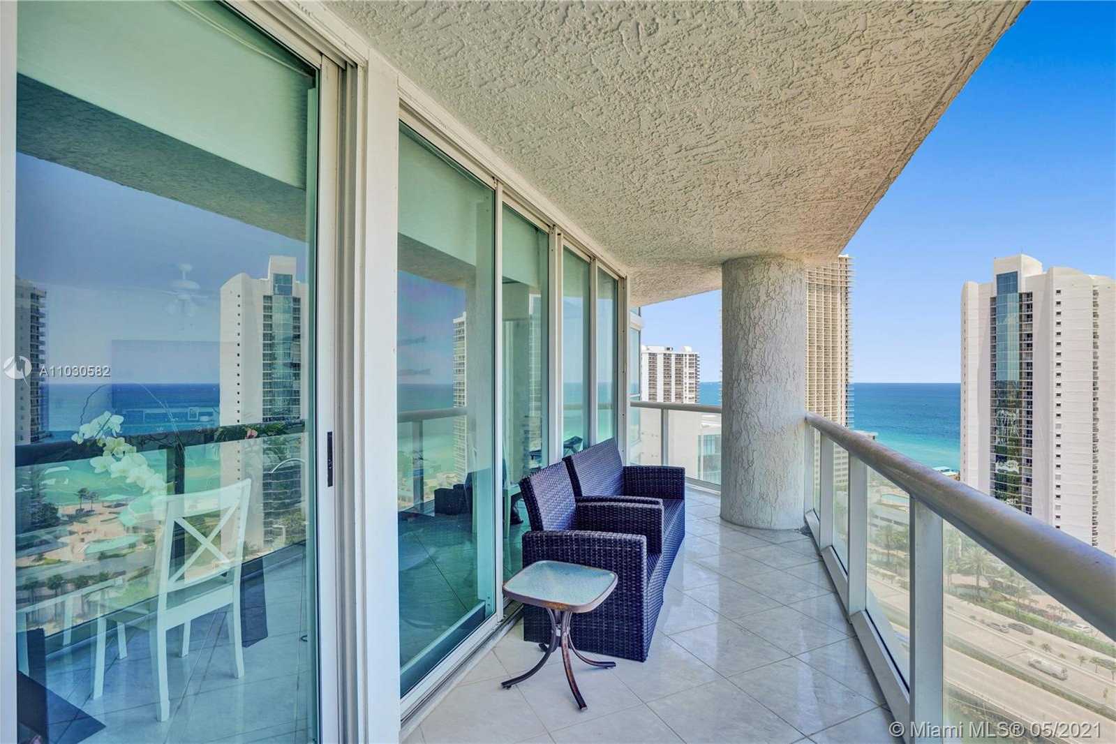 Small Image of 16400 COLLINS #2142, Sunny Isles Beach Number 9