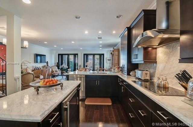 Small Image of 101 ISLE OF VENICE DR #101, Fort Lauderdale Number 16