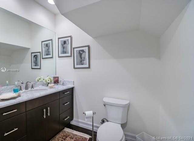Small Image of 101 ISLE OF VENICE DR #101, Fort Lauderdale Number 40