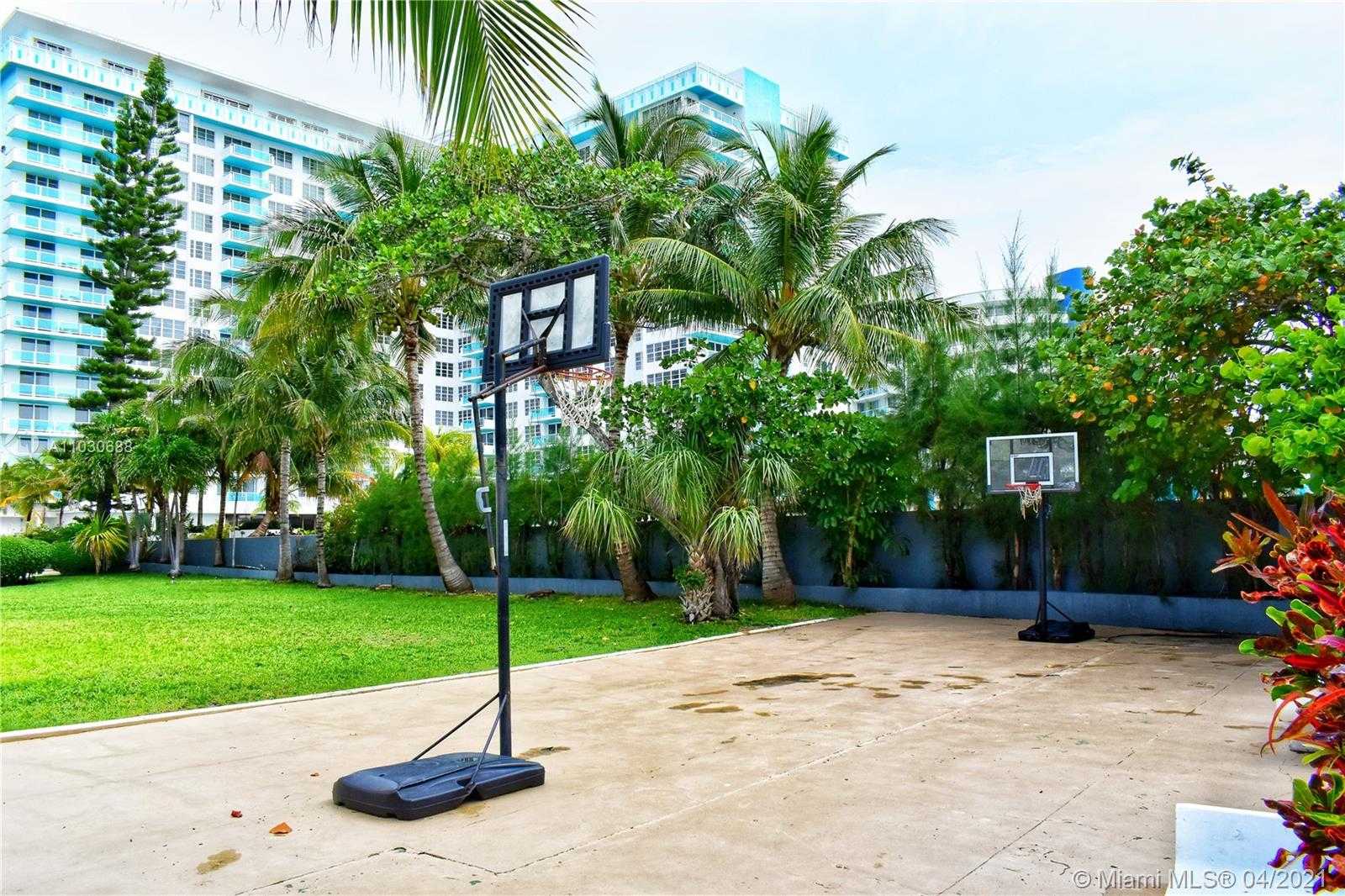 Small Image of 5055 COLLINS AVE #8L, Miami Beach Number 31