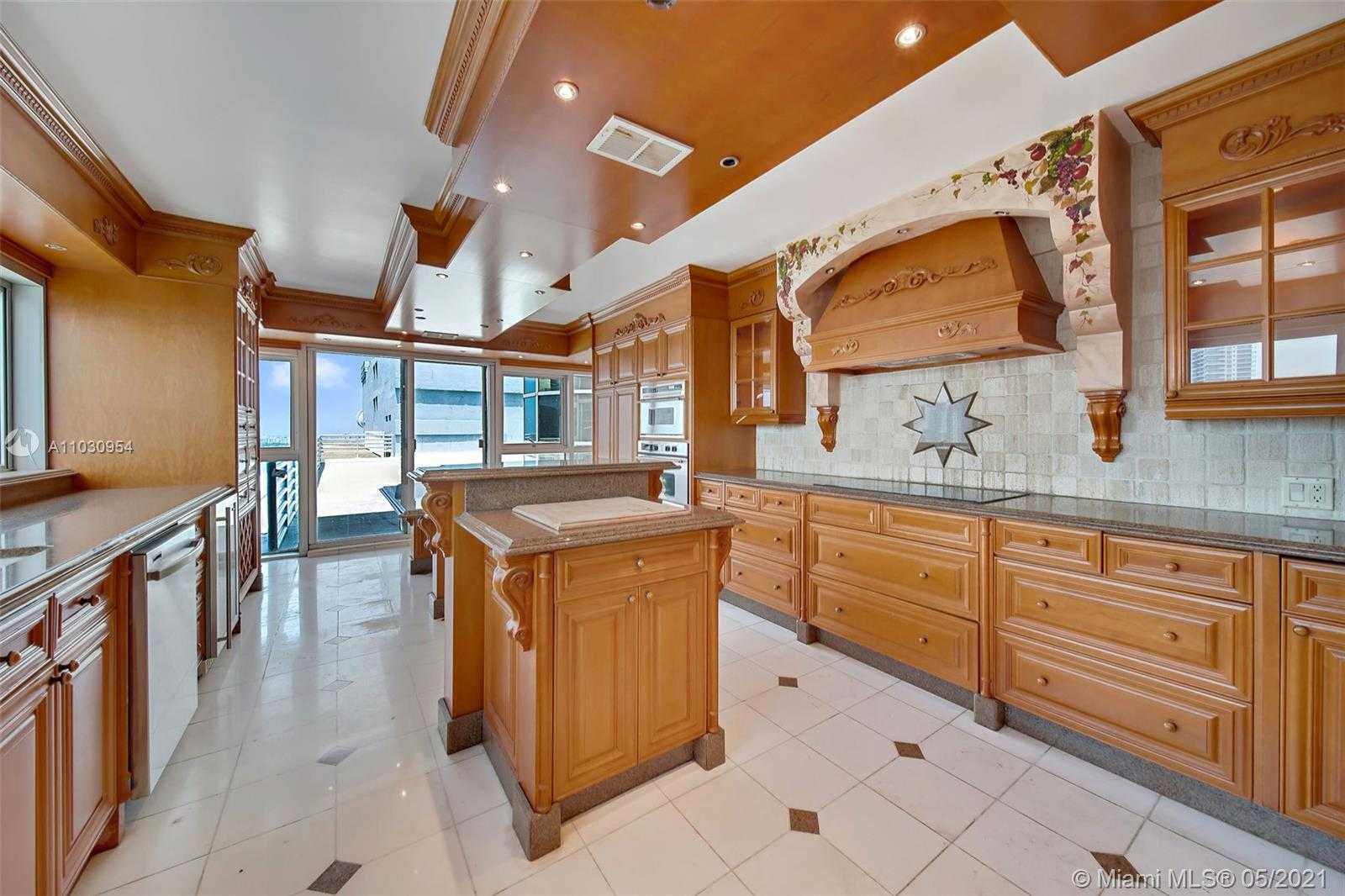 Small Image of 1541 BRICKELL AVE #A4000, Miami Number 23