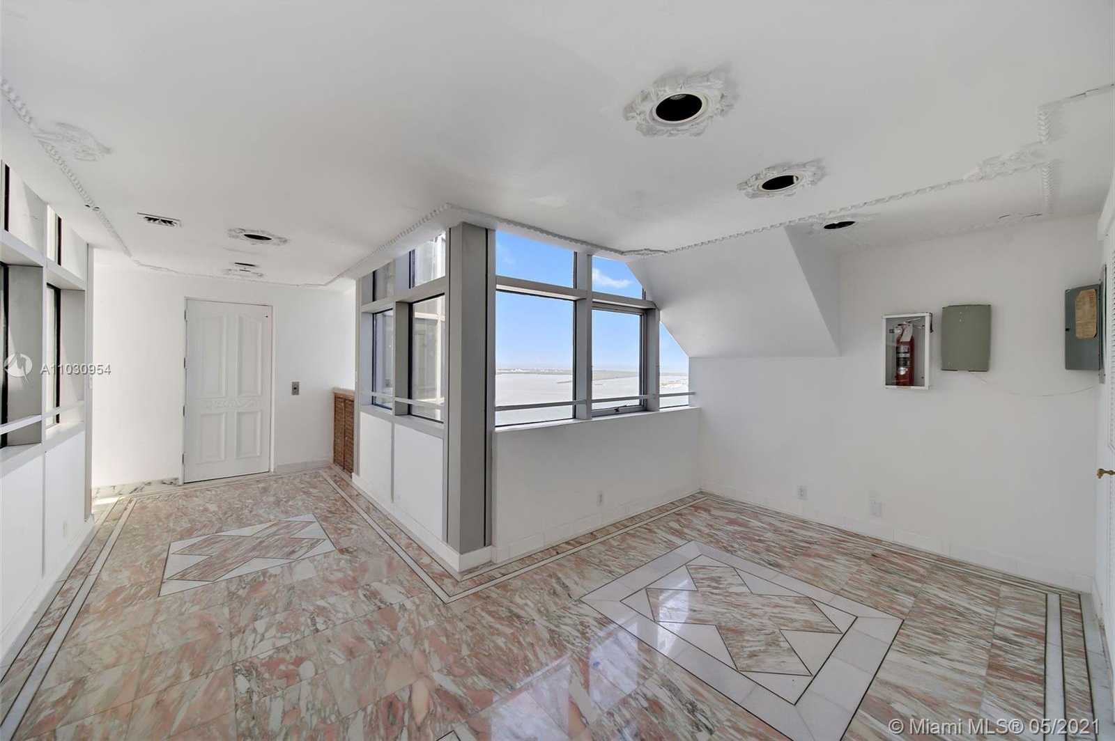 Small Image of 1541 BRICKELL AVE #A4000, Miami Number 26