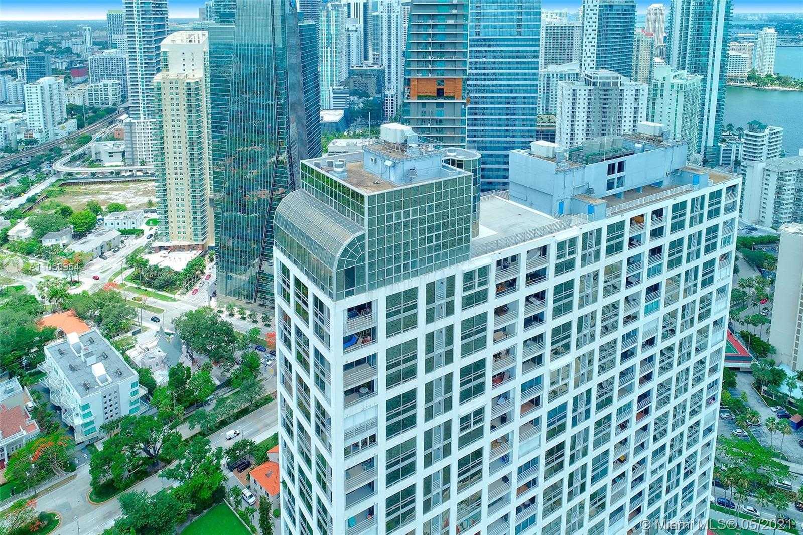 Small Image of 1541 BRICKELL AVE #A4000, Miami Number 5