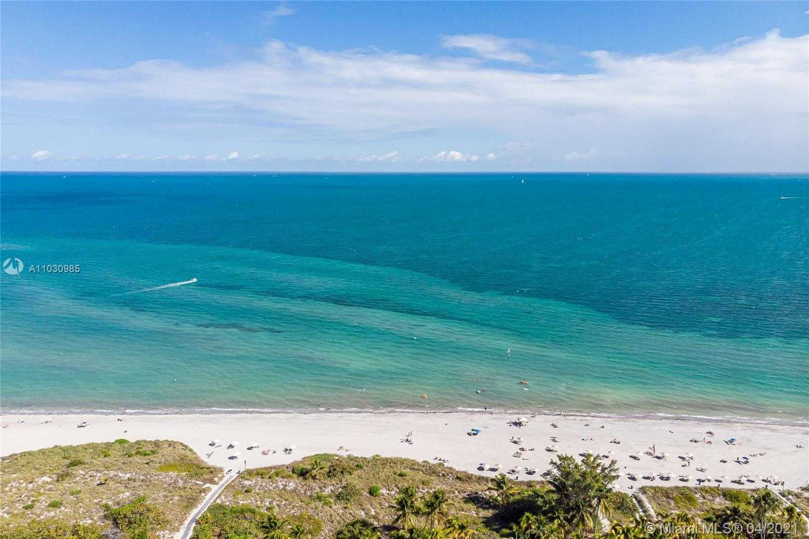 Small Image of 200 OCEAN LANE DR #PA2/4, Key Biscayne Number 4