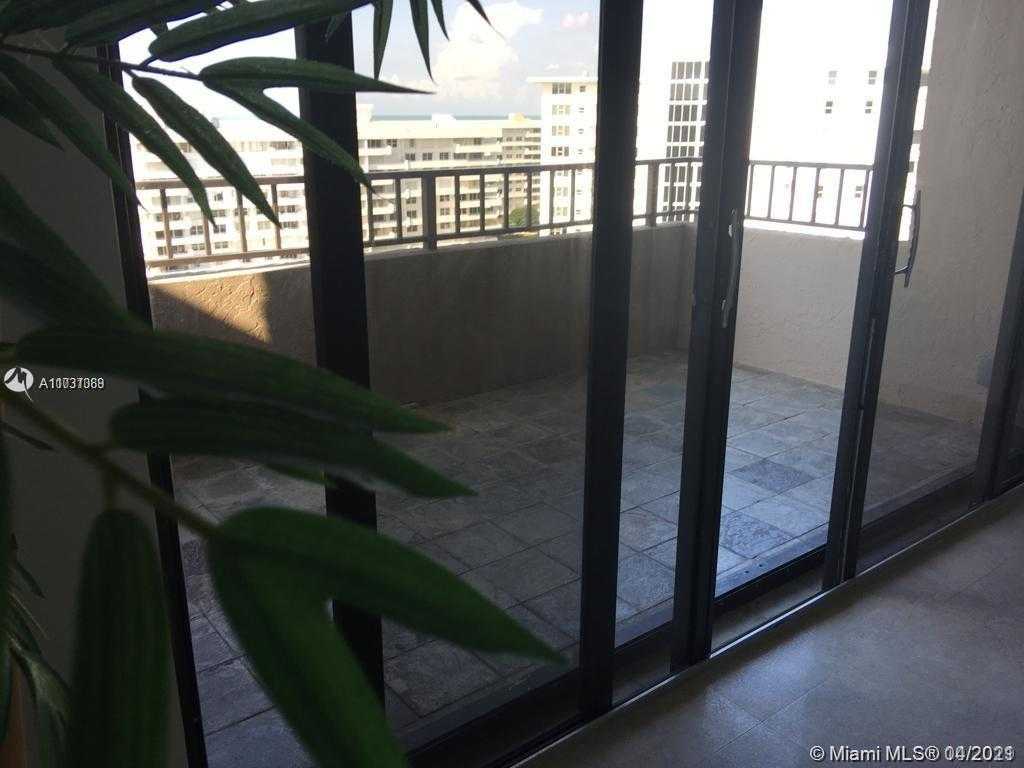 Small Image of 251 CRANDON BLVD #1227, Key Biscayne Number 16