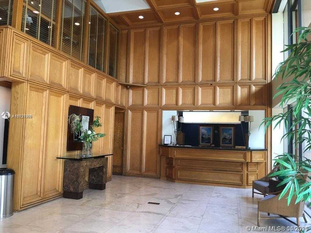 Small Image of 251 CRANDON BLVD #1227, Key Biscayne Number 31