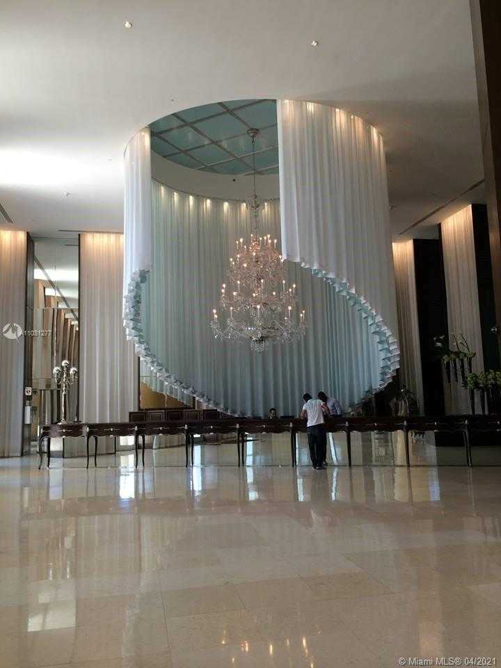 Small Image of 450 ALTON RD #1808, Miami Beach Number 13