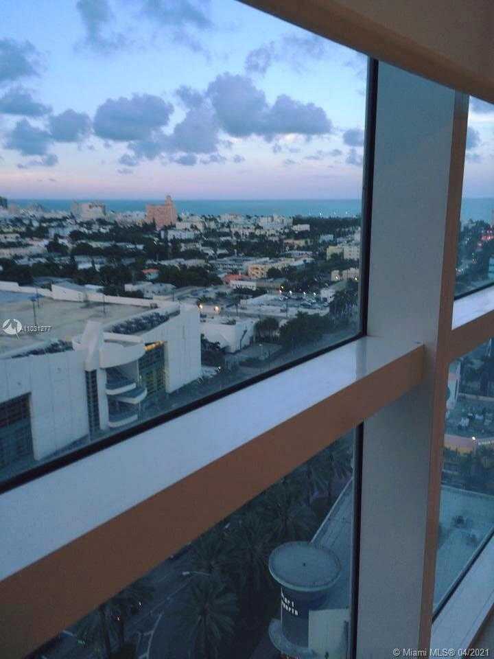 Small Image of 450 ALTON RD #1808, Miami Beach Number 3