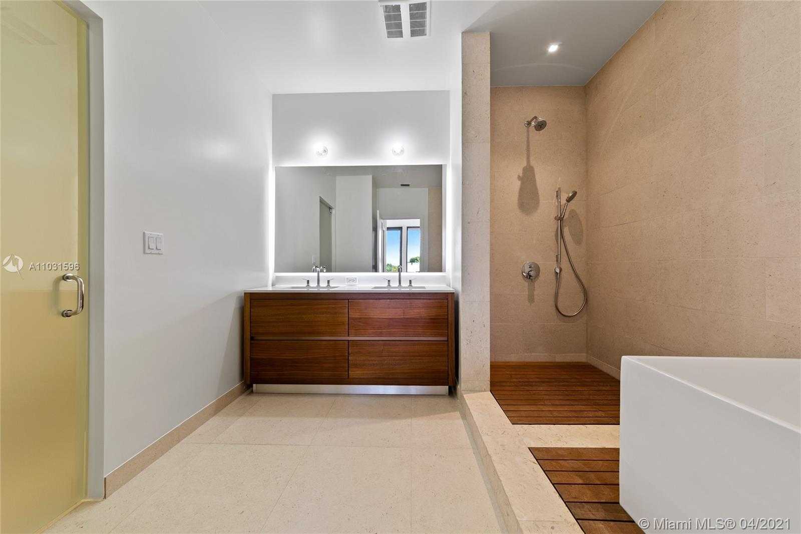 Small Image of 3581 EAST GLENCOE #308, Coconut Grove Number 14