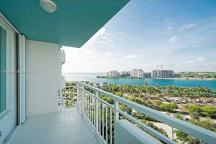 Small Image of 400 SOUTH POINTE DR #1007, Miami Beach Number 4