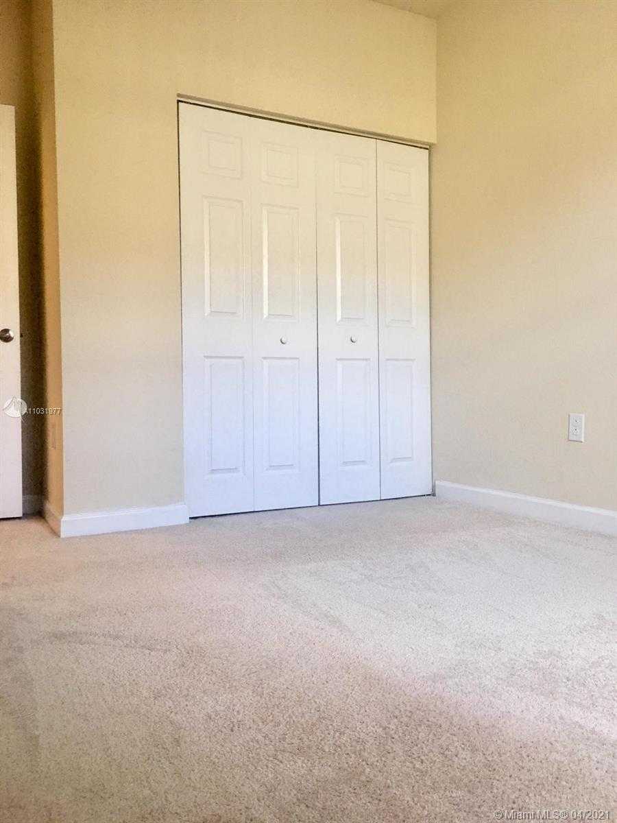 Small Image of 9451 SOUTH WEST 172ND AVE #9451, Miami Number 25