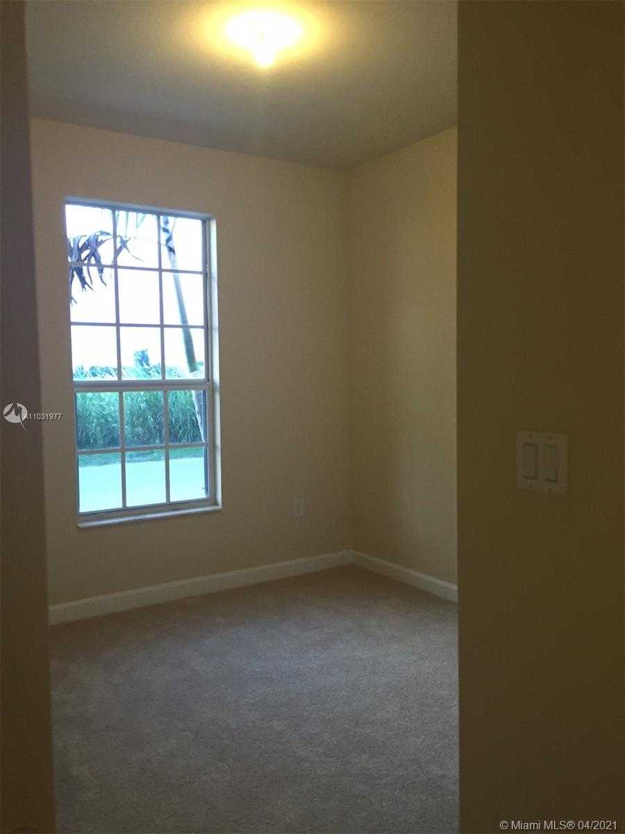 Small Image of 9451 SOUTH WEST 172ND AVE #9451, Miami Number 7