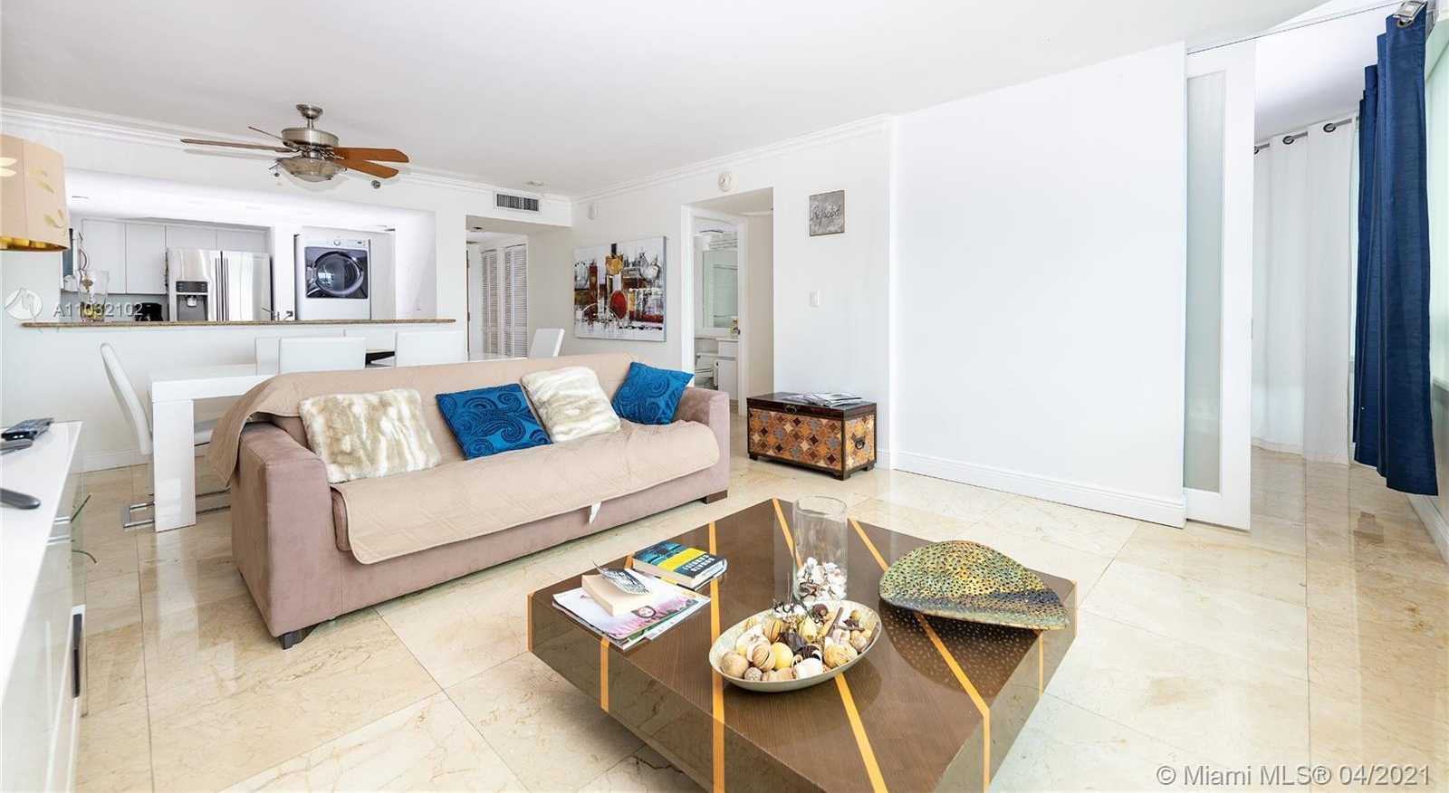Small Image of 400 SOUTH POINTE DR #1205, Miami Beach Number 10