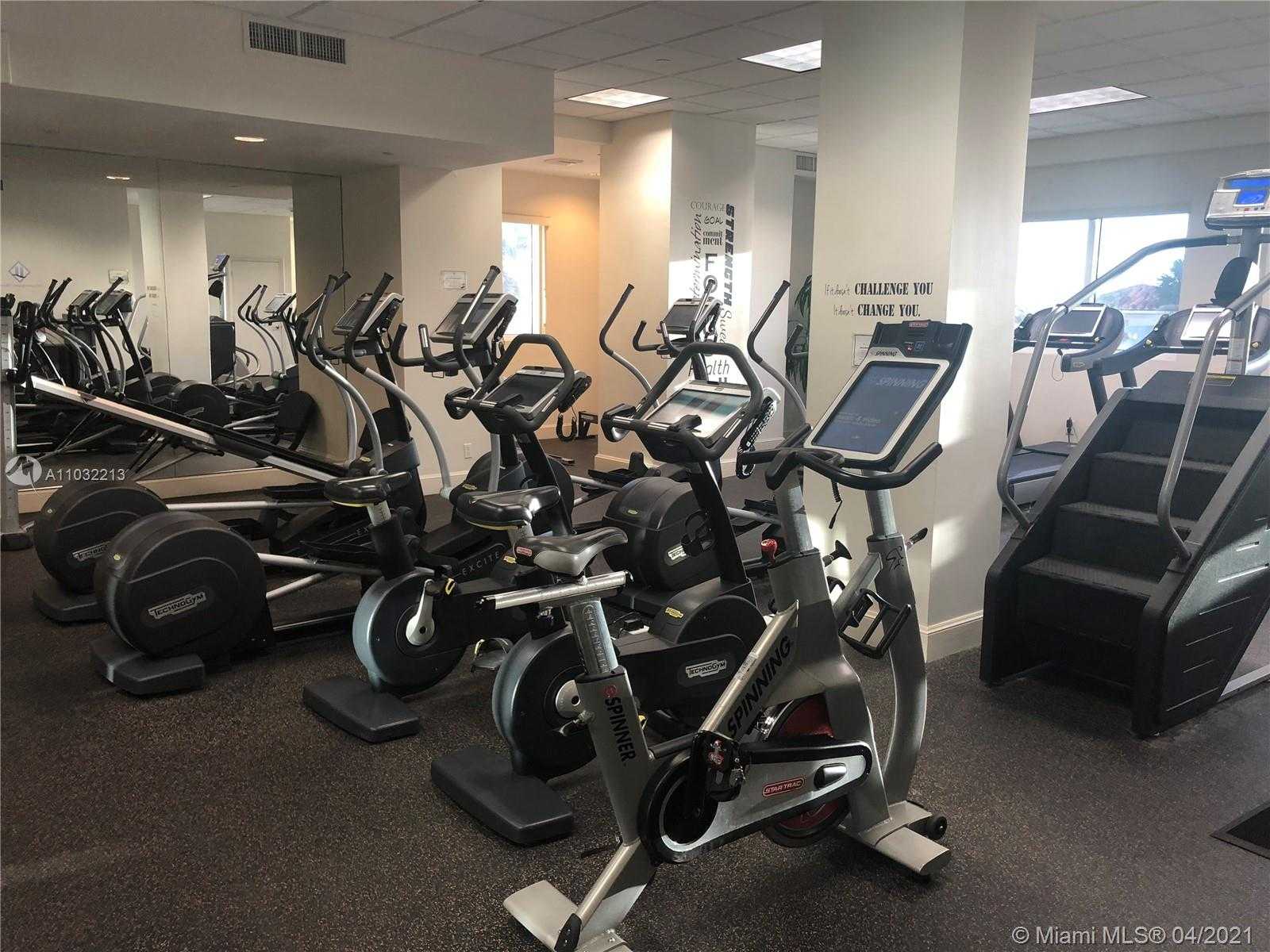 Small Image of 4779 COLLINS AVE #1206, Miami Beach Number 25