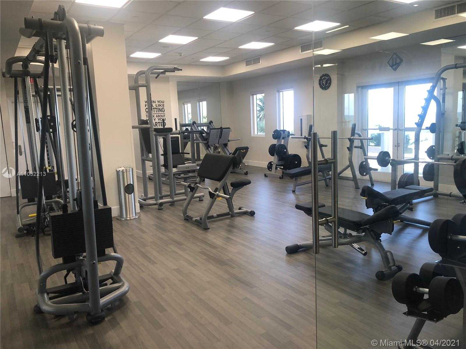 Small Image of 4779 COLLINS AVE #1206, Miami Beach Number 26