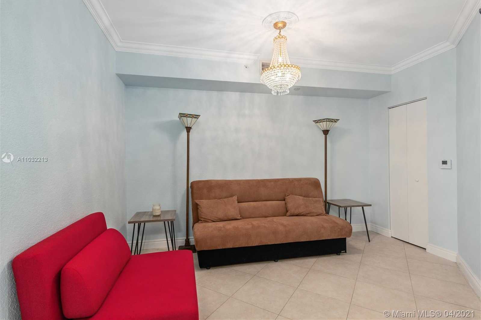 Small Image of 4779 COLLINS AVE #1206, Miami Beach Number 9