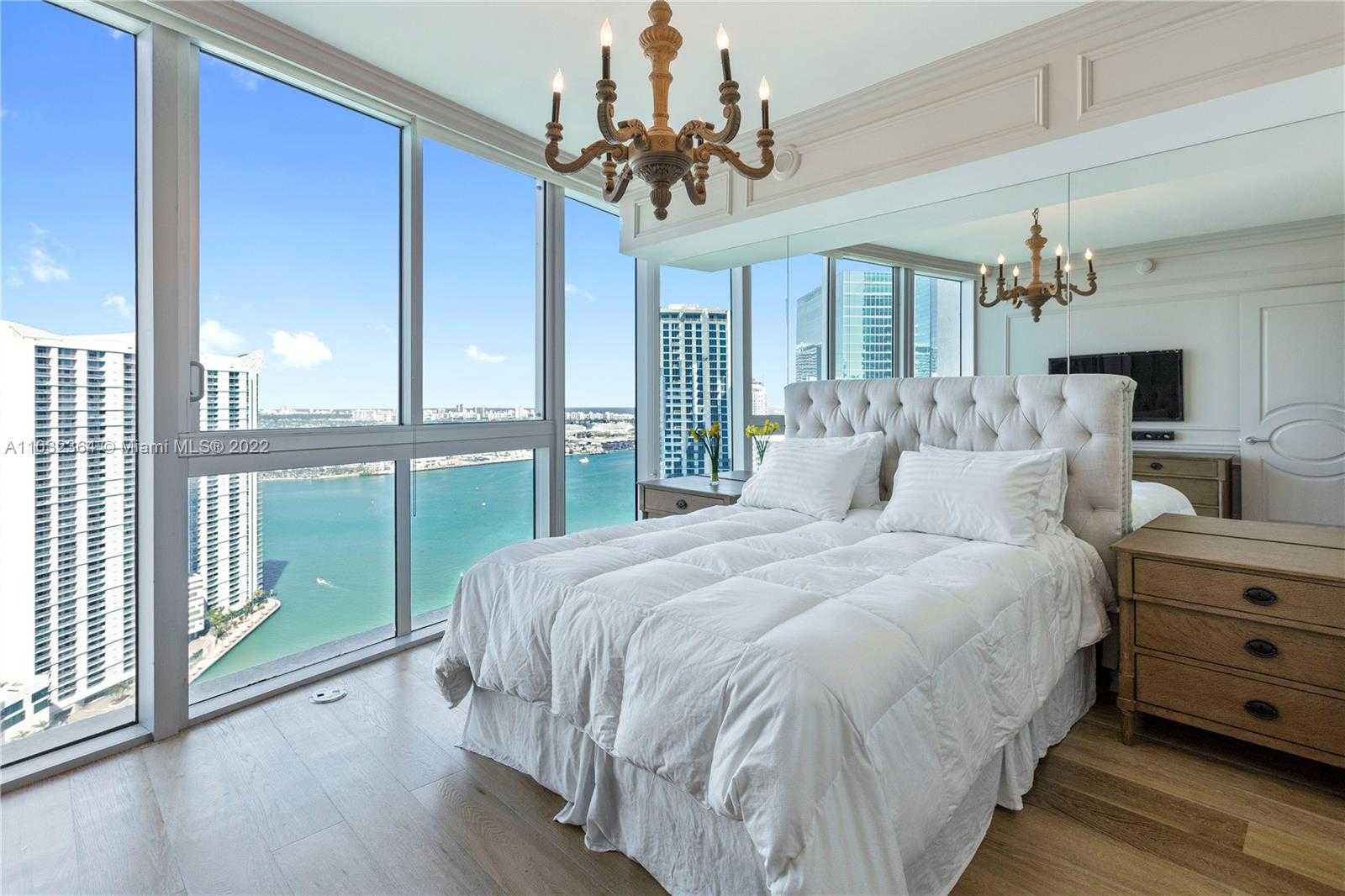 Small Image of 465 BRICKELL AVE #3501, Miami Number 11