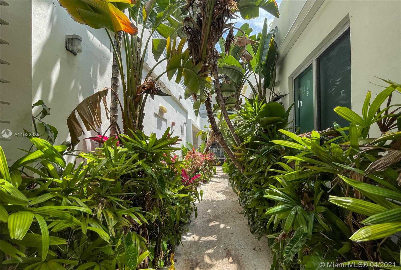 Small Image of 421 MERIDIAN AVE #21, Miami Beach Number 19