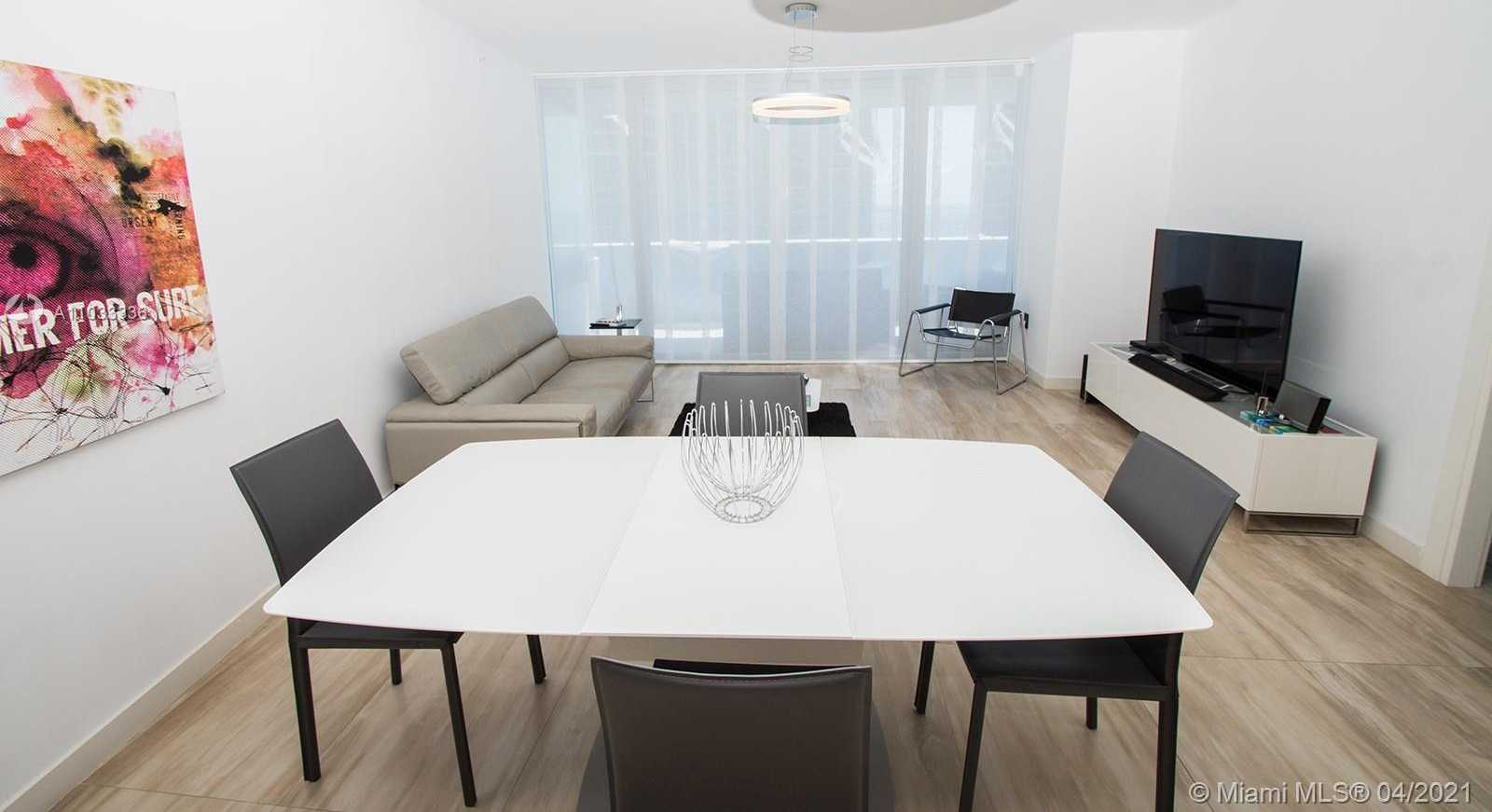 Small Image of 200 BISCAYNE BOULEVARD WAY #3806, Miami Number 16