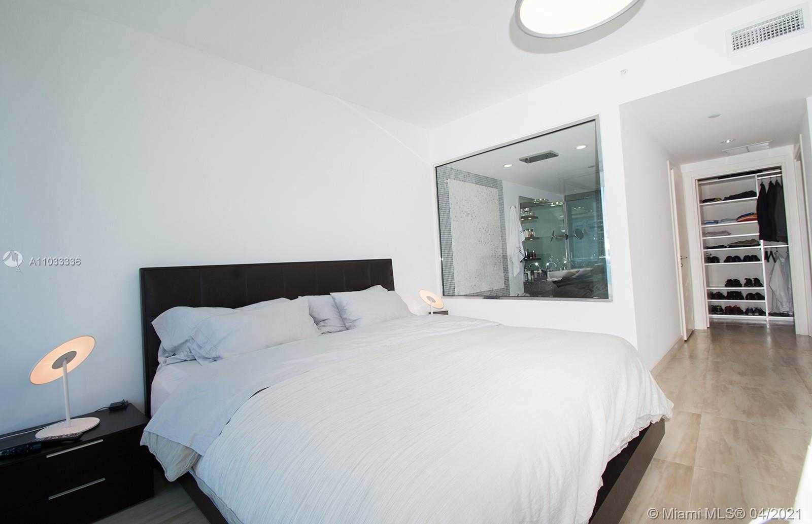 Small Image of 200 BISCAYNE BOULEVARD WAY #3806, Miami Number 19