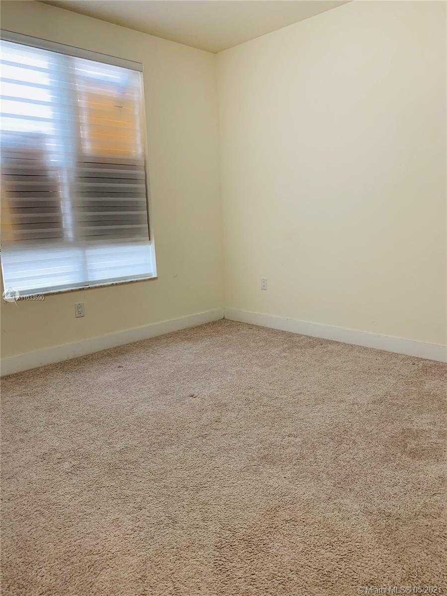 Small Image of 6471 NORTH WEST 104TH CT #6471, Doral Number 11