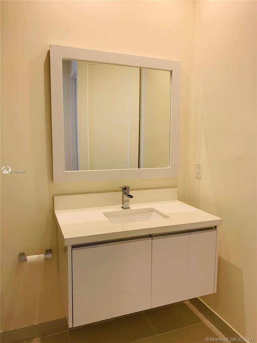 Small Image of 6471 NORTH WEST 104TH CT #6471, Doral Number 13