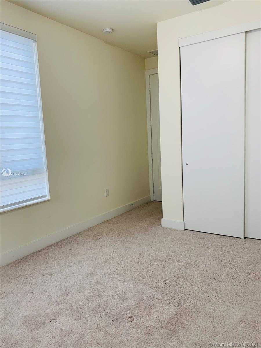 Small Image of 6471 NORTH WEST 104TH CT #6471, Doral Number 17