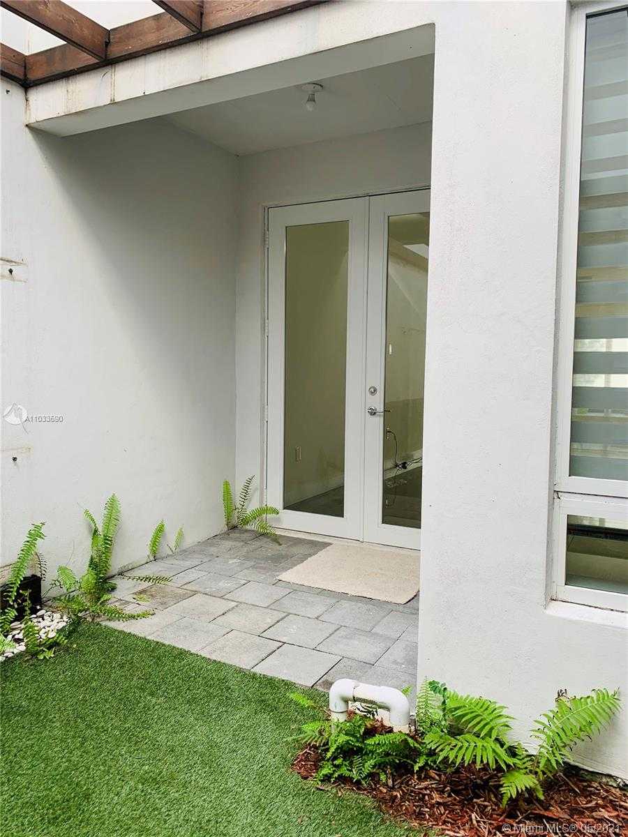 Small Image of 6471 NORTH WEST 104TH CT #6471, Doral Number 29