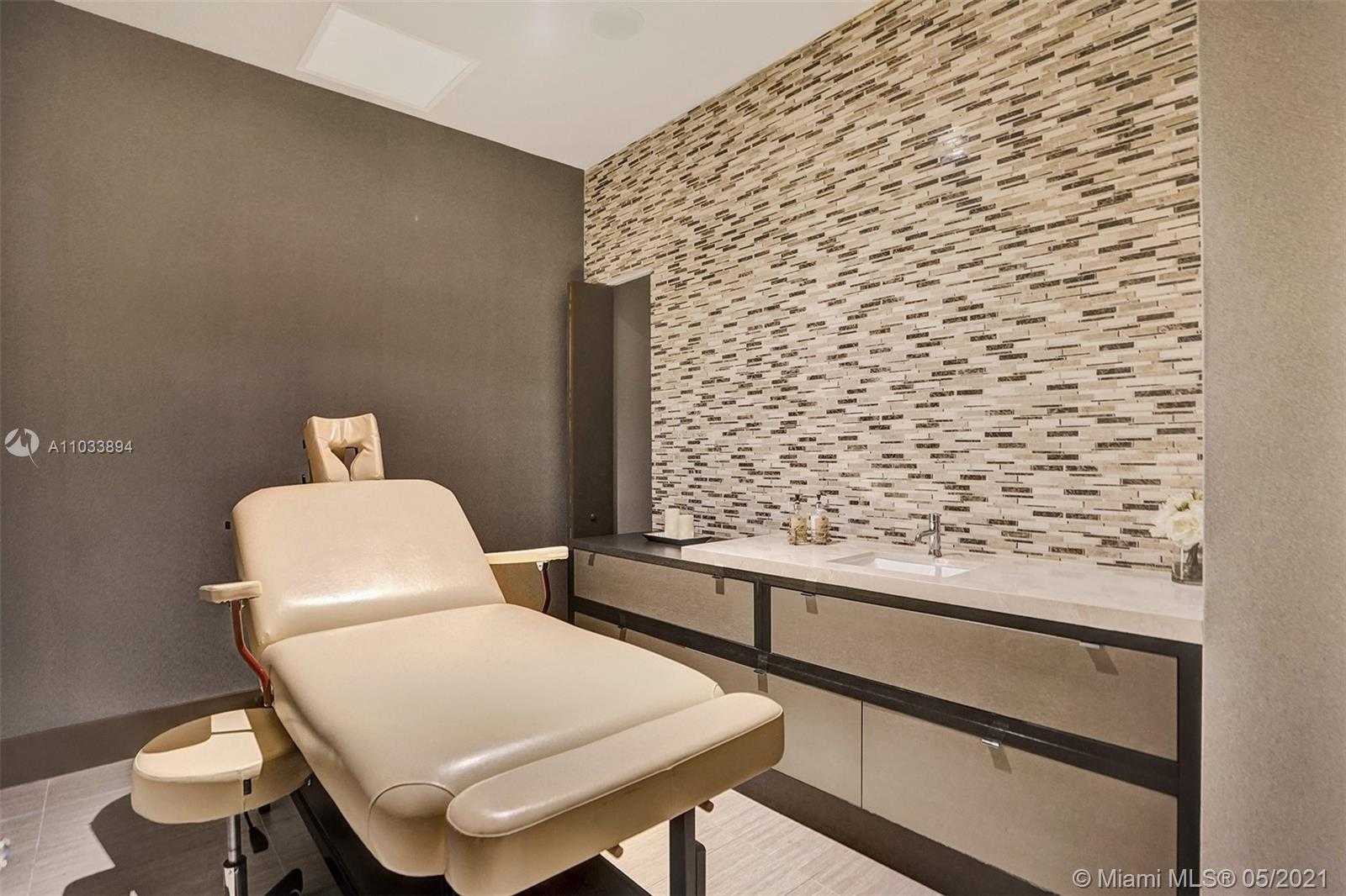 Small Image of 5252 NORTH WEST 85TH AVE #708, Doral Number 25