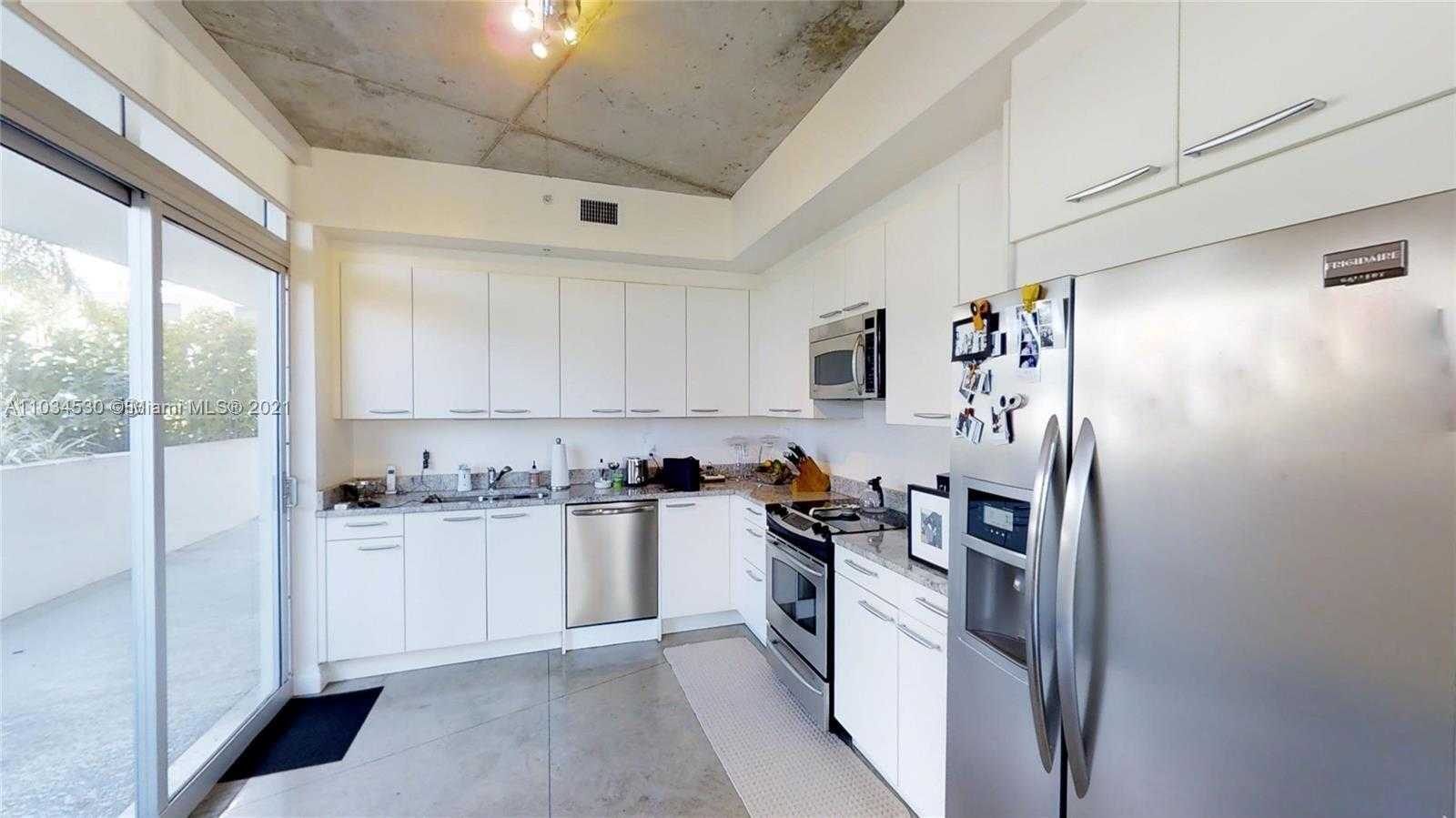 Small Image of 2001 MERIDIAN AVE #314, Miami Beach Number 10
