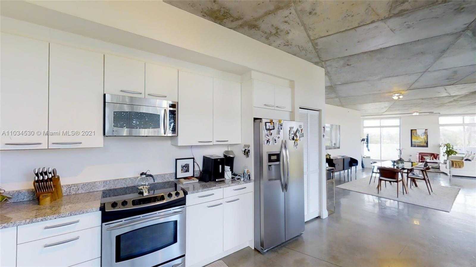 Small Image of 2001 MERIDIAN AVE #314, Miami Beach Number 11