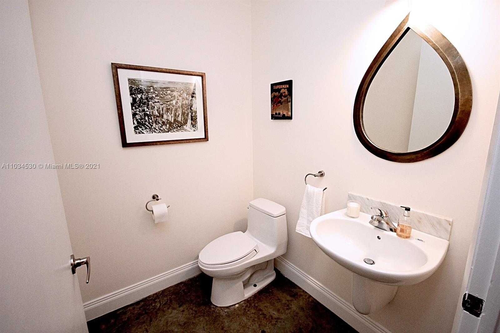 Small Image of 2001 MERIDIAN AVE #314, Miami Beach Number 19