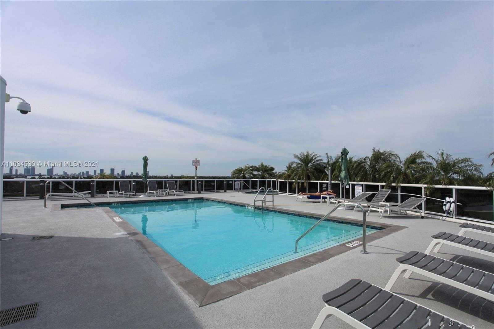 Small Image of 2001 MERIDIAN AVE #314, Miami Beach Number 23