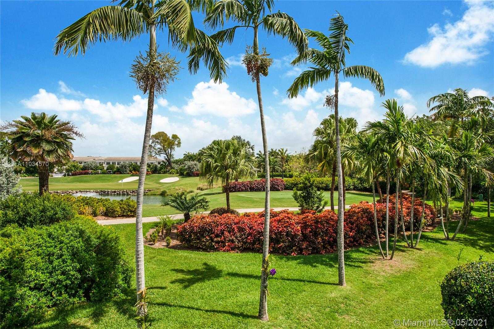 Small Image of 1119 CAMPO SANO AVE #4, Coral Gables Number 5