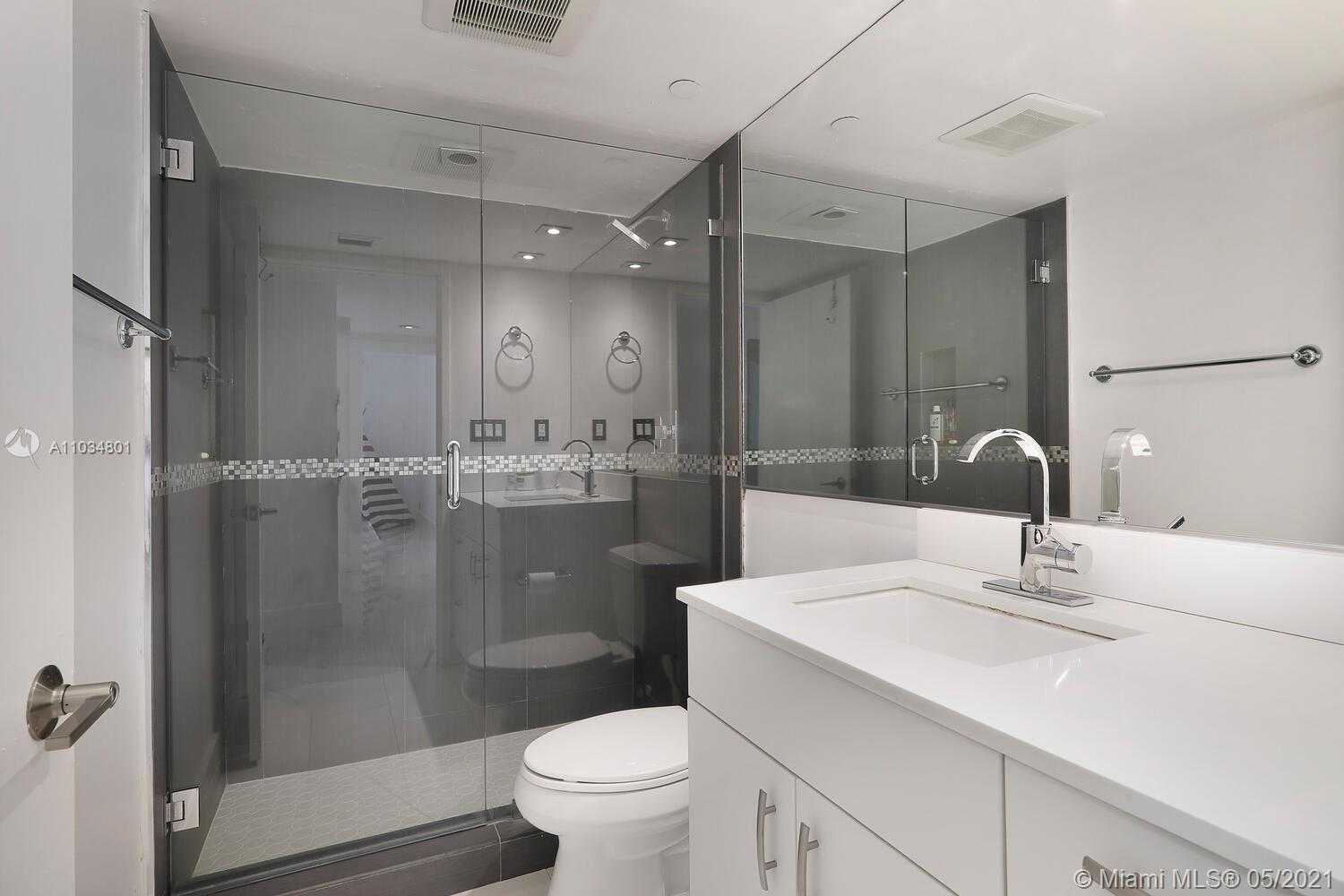 Small Image of 201 CRANDON BLVD #923, Key Biscayne Number 18
