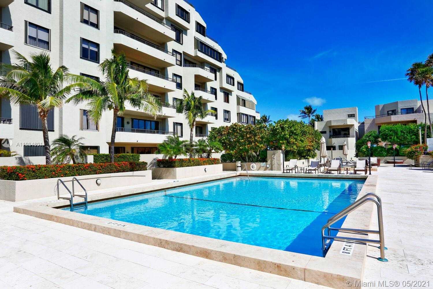 Small Image of 201 CRANDON BLVD #923, Key Biscayne Number 21