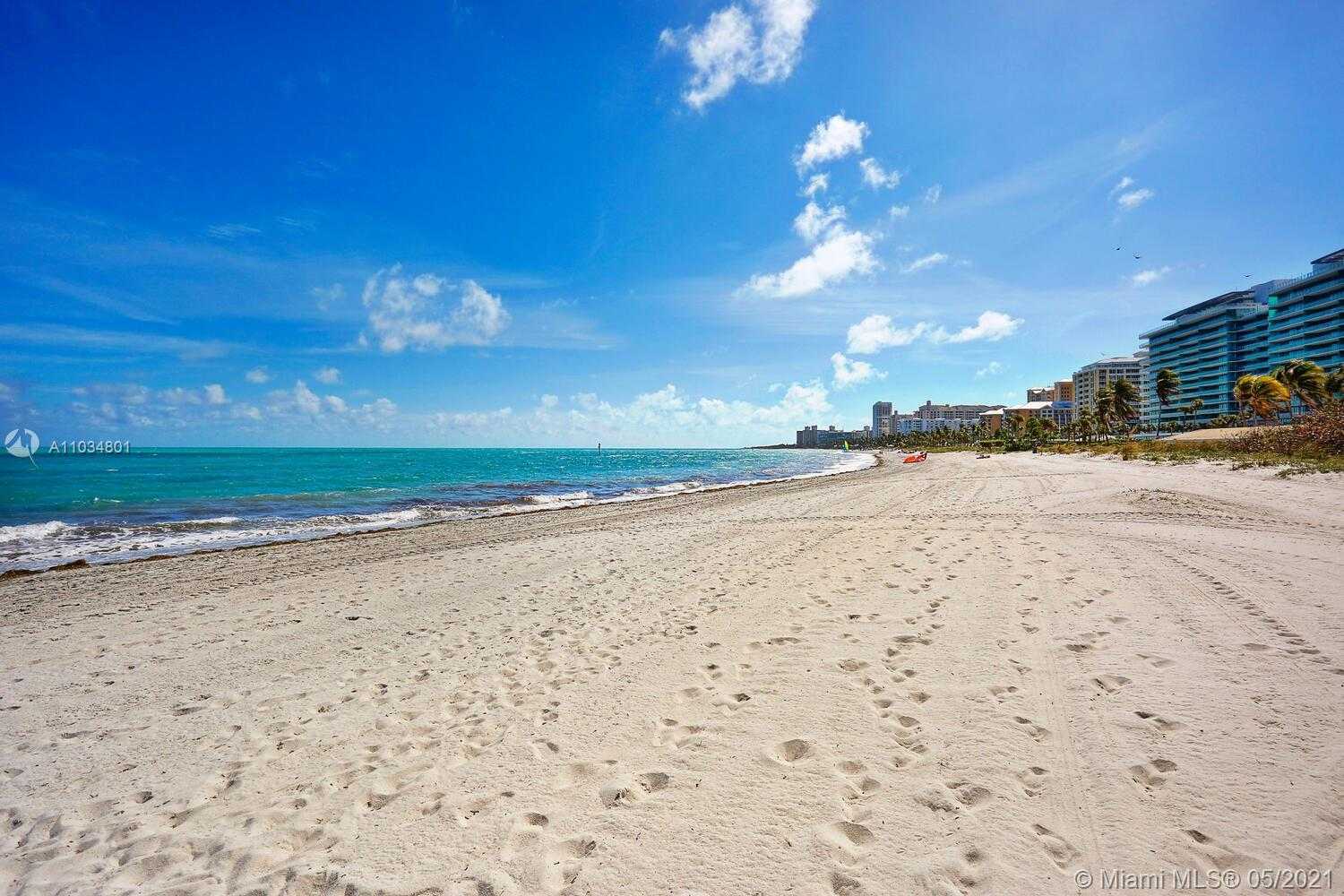 Small Image of 201 CRANDON BLVD #923, Key Biscayne Number 22