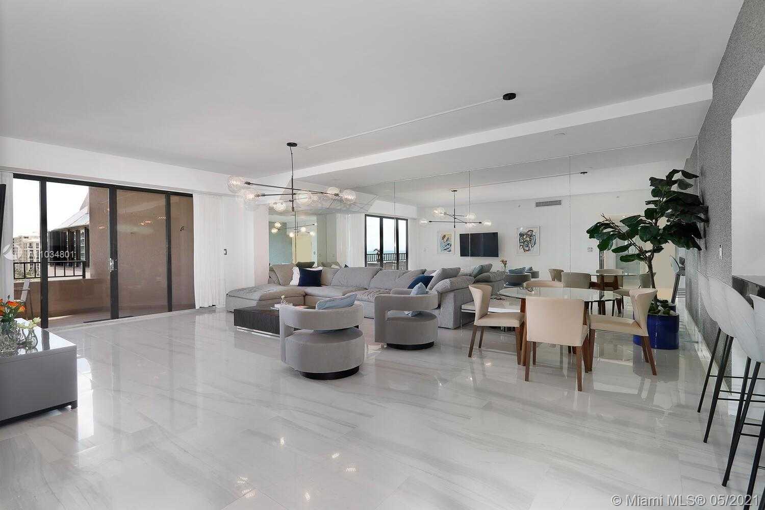 Small Image of 201 CRANDON BLVD #923, Key Biscayne Number 6