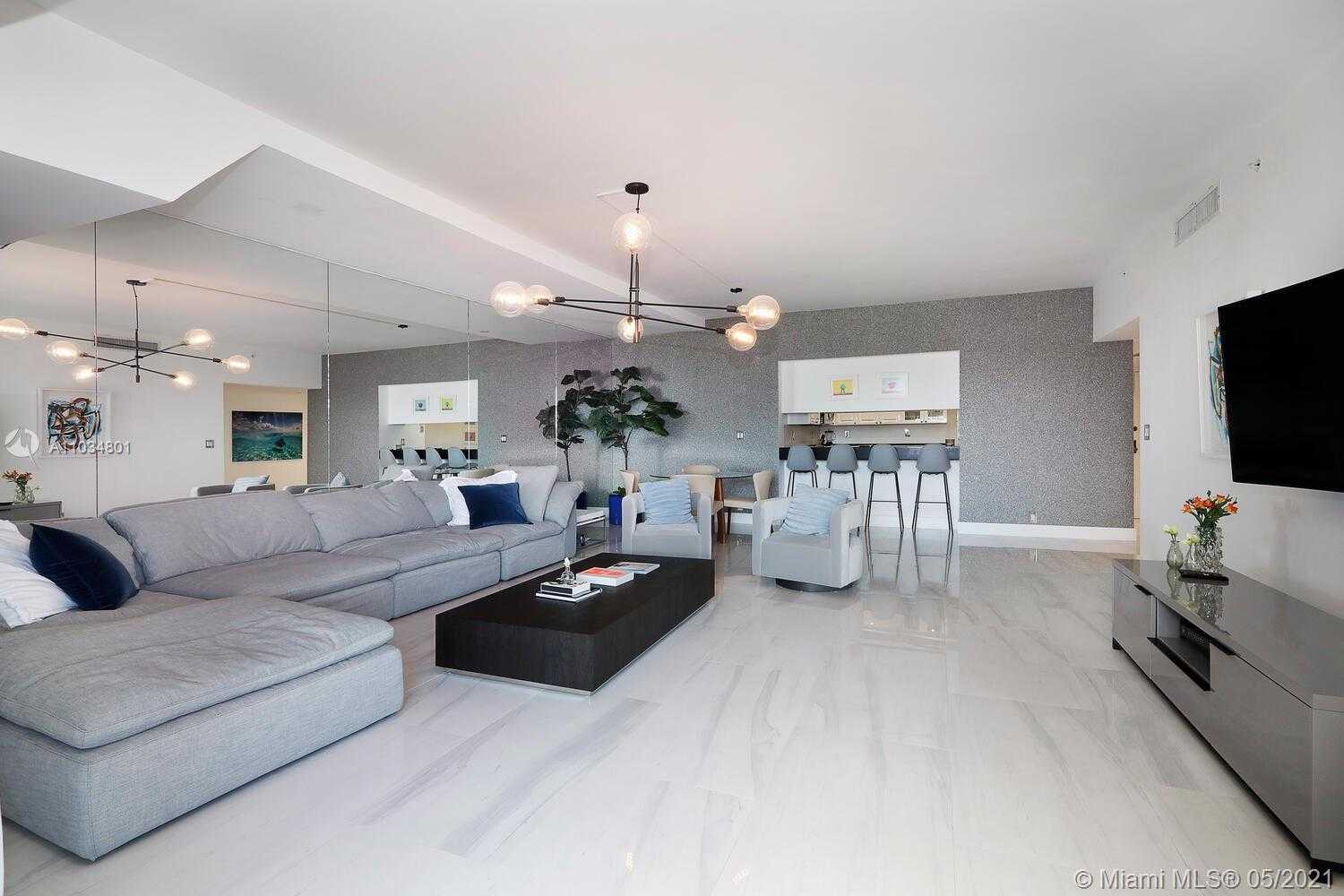 Small Image of 201 CRANDON BLVD #923, Key Biscayne Number 8