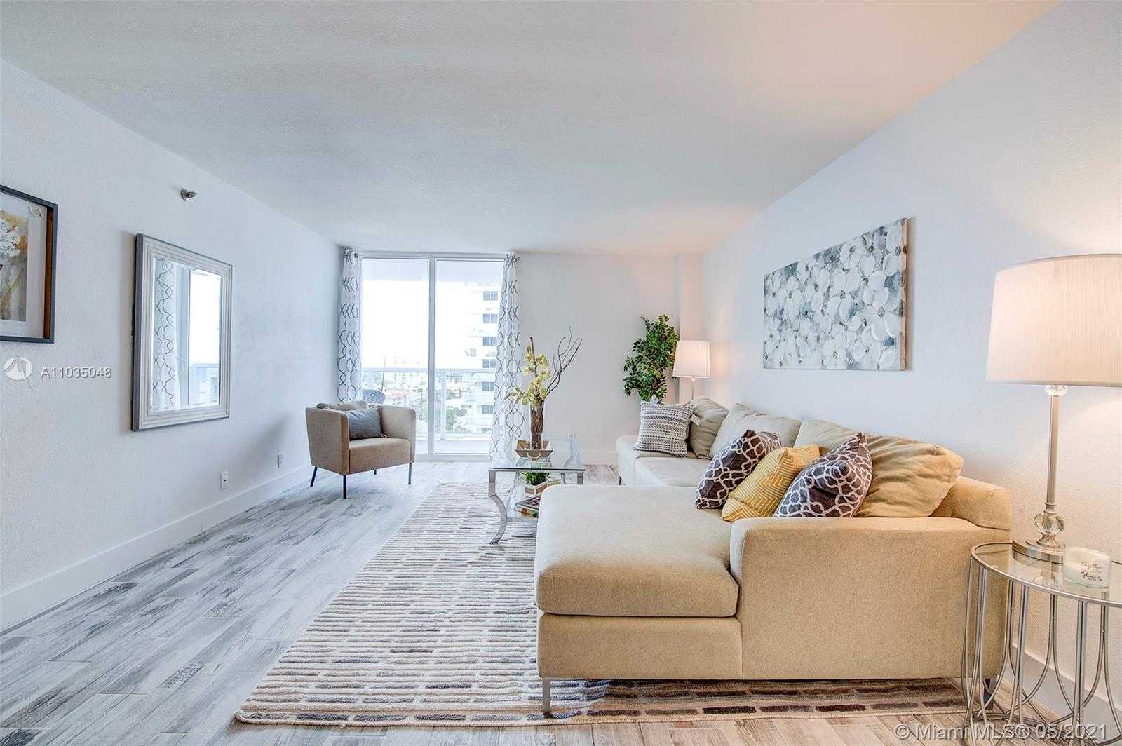 Small Image of 2401 COLLINS AVE #1410, Miami Beach Number 3