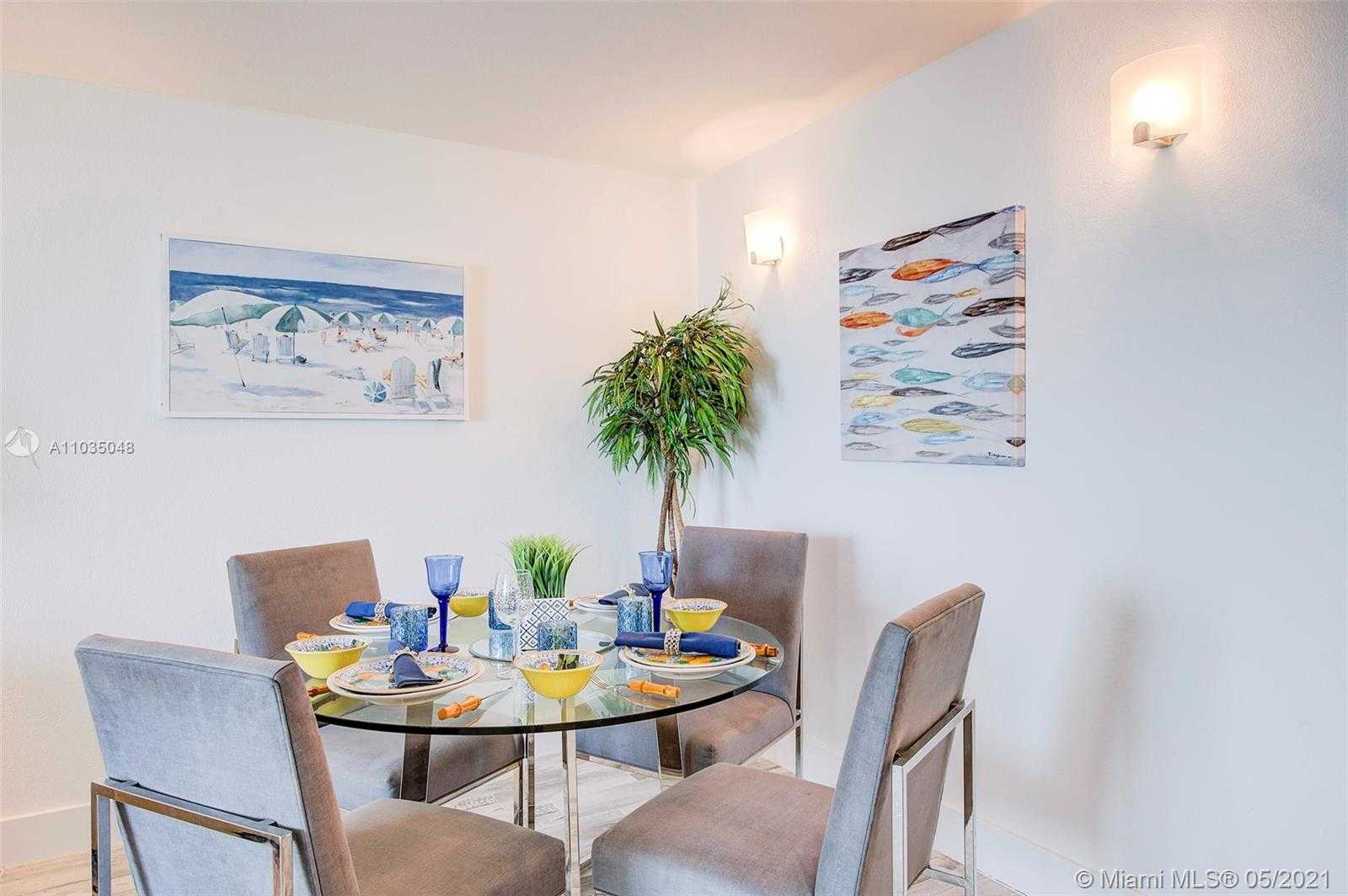 Small Image of 2401 COLLINS AVE #1410, Miami Beach Number 8