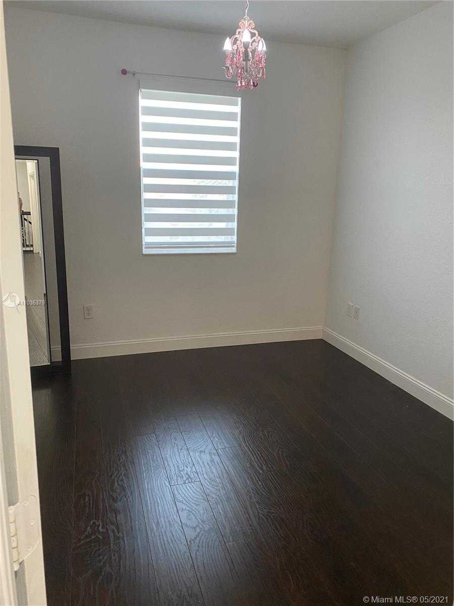 Small Image of 801 SOUTH WEST 153RD PATH, Miami Number 23