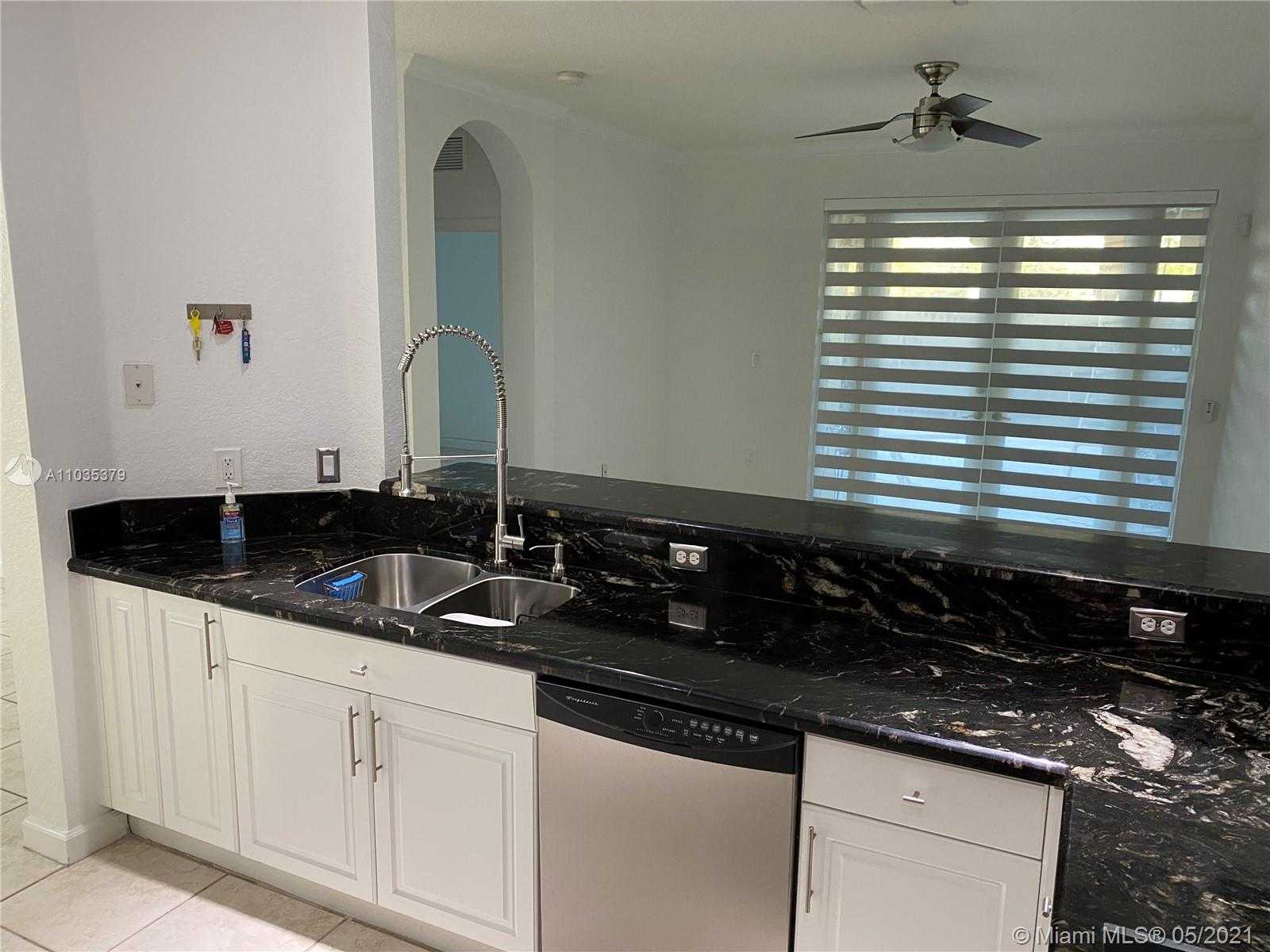Small Image of 801 SOUTH WEST 153RD PATH, Miami Number 7
