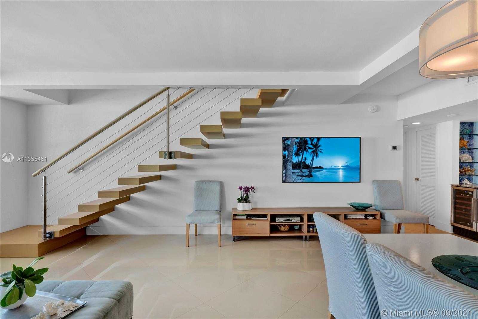 Small Image of 100 LINCOLN RD #941, Miami Beach Number 3